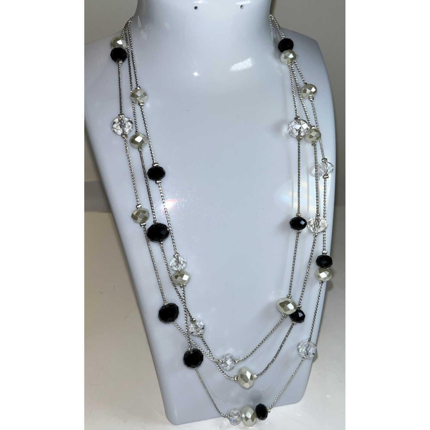 Rmn Vintage Necklace Triple Strand Faceted Beads Silver Tone Chain Quiet Luxury